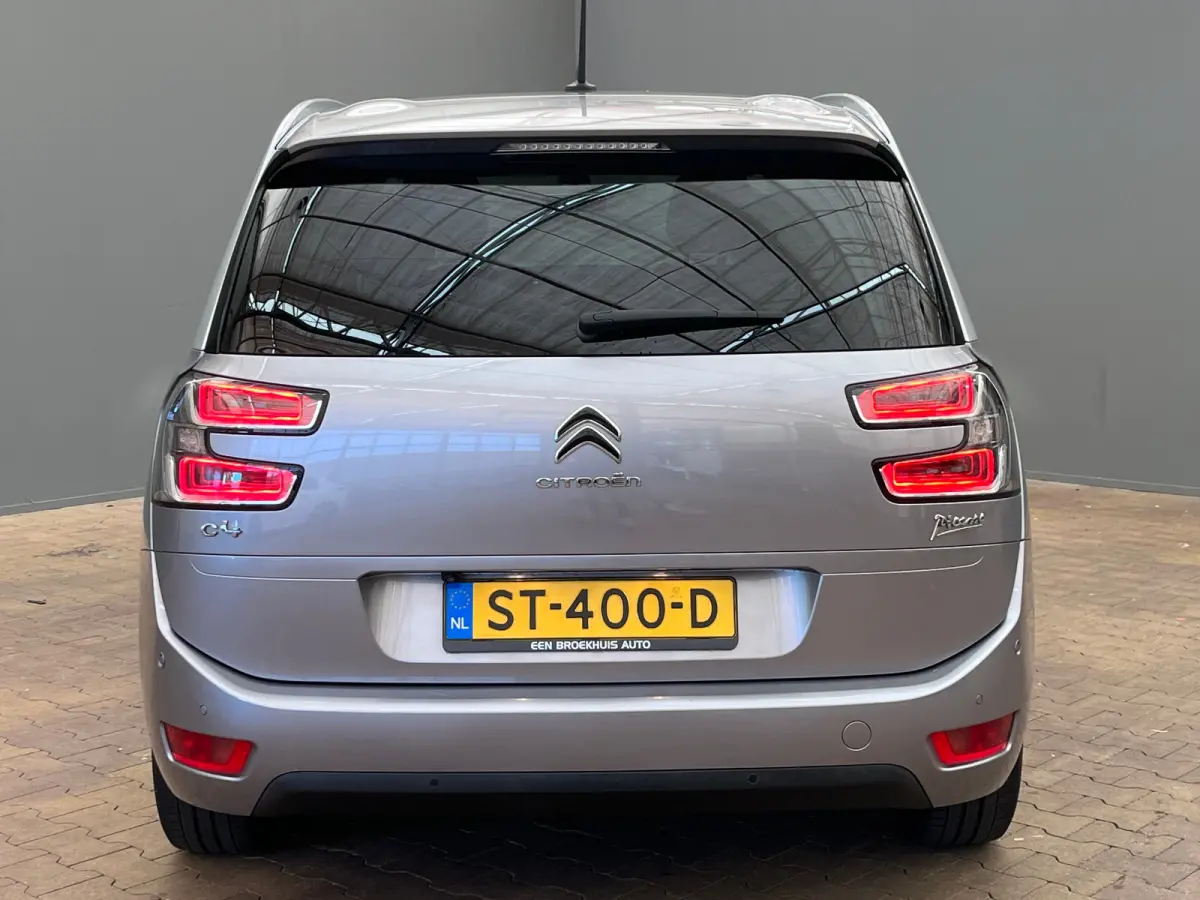 1.2 Turbo 130PK Feel Panoramische voorruit | Camera | Parkeersensoren voor & achter | Navi | Apple/Android Carplay | Achteruitrijcamera | Airco (automatisch) | Apple Carplay/Android Auto|tel