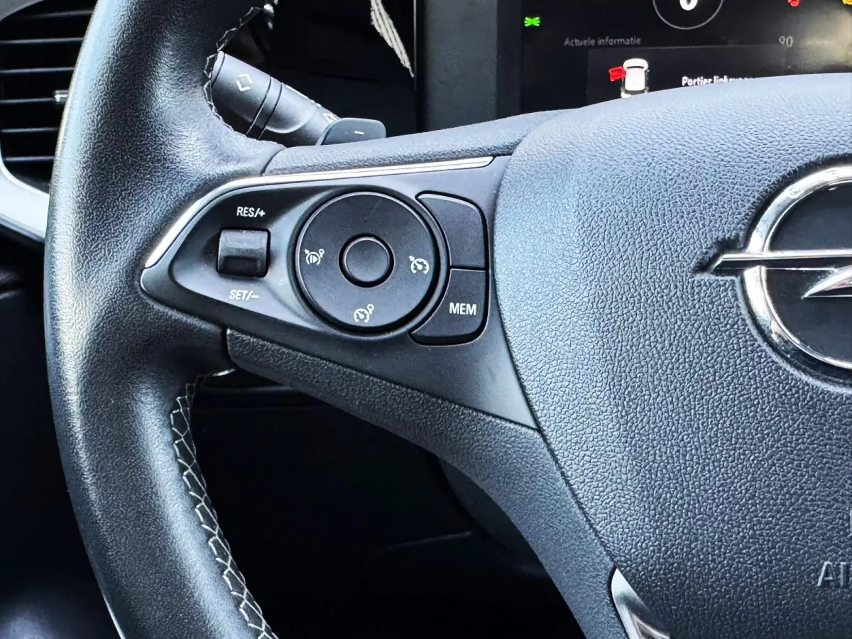 1.2 Turbo Business Elegance/Led/stoelverwarming/Camera/AppelCarplay