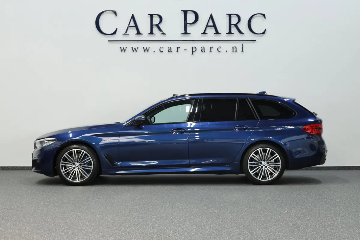 540i xDrive M-Sport LED/VIRTUAL/SFEER/PANO/LEER+S.VERWARMING+MEMORY/19" LMV/360/ACC/ECC/12 MND GARANTIE!