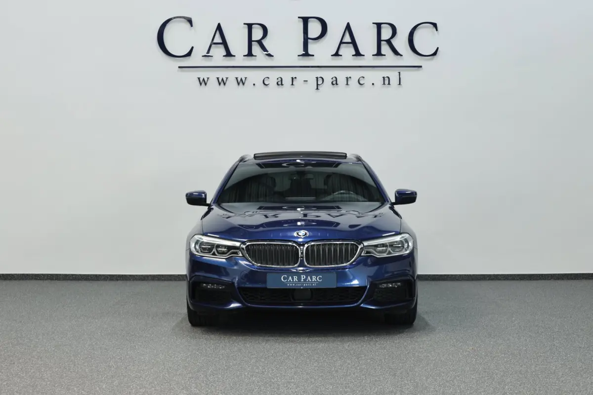 540i xDrive M-Sport LED/VIRTUAL/SFEER/PANO/LEER+S.VERWARMING+MEMORY/19" LMV/360/ACC/ECC/12 MND GARANTIE!