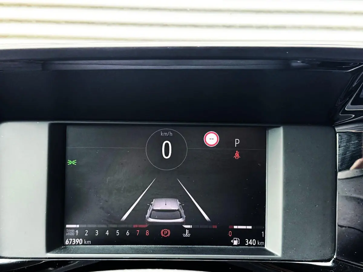 1.2 Turbo Business Elegance/Led/Camera/AppelCarplay