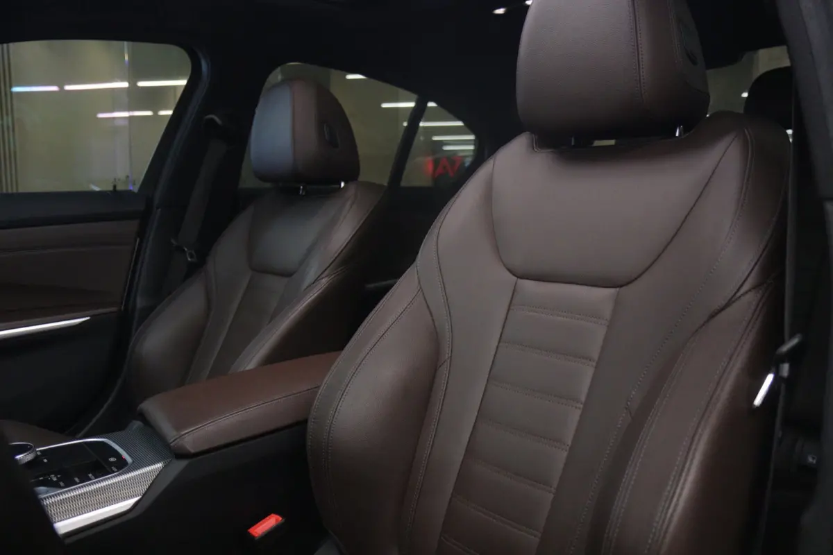 330e High Executive M Sport /PANO/SFEER/CARPLAY/CAM/BOMVOL