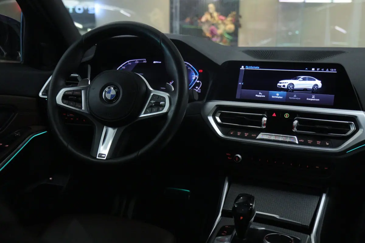 330e High Executive M Sport /PANO/SFEER/CARPLAY/CAM/BOMVOL