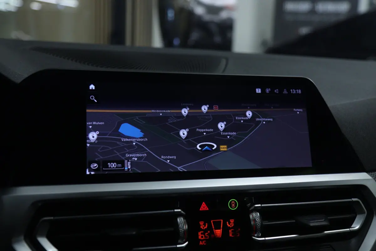 330e High Executive M Sport /PANO/SFEER/CARPLAY/CAM/BOMVOL