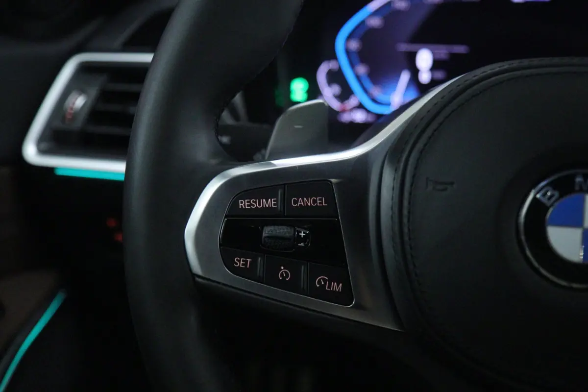 330e High Executive M Sport /PANO/SFEER/CARPLAY/CAM/BOMVOL