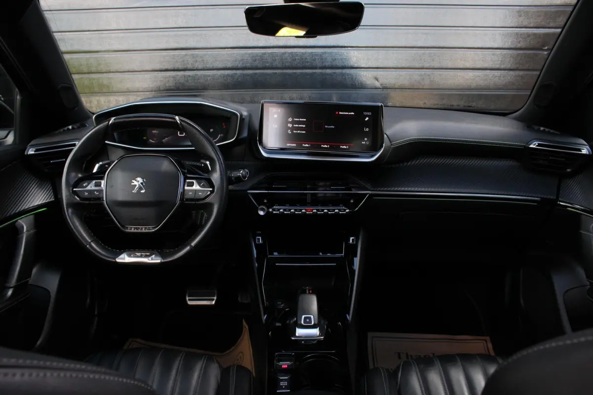 1.2 PureTech GT PANO | MASSAGE | LEDER | STOELV.