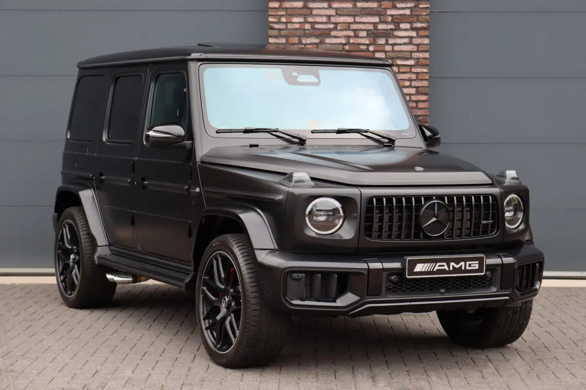 AMG 63 V8 | Facelift | Techniekpakket | Performance-pakket | Distronic | AMG Drivers Package | Burmester | Nappa Leder | Verwarmd Stuurwiel | Trekhaak | Keyless Go | Massage | Matte PPF |