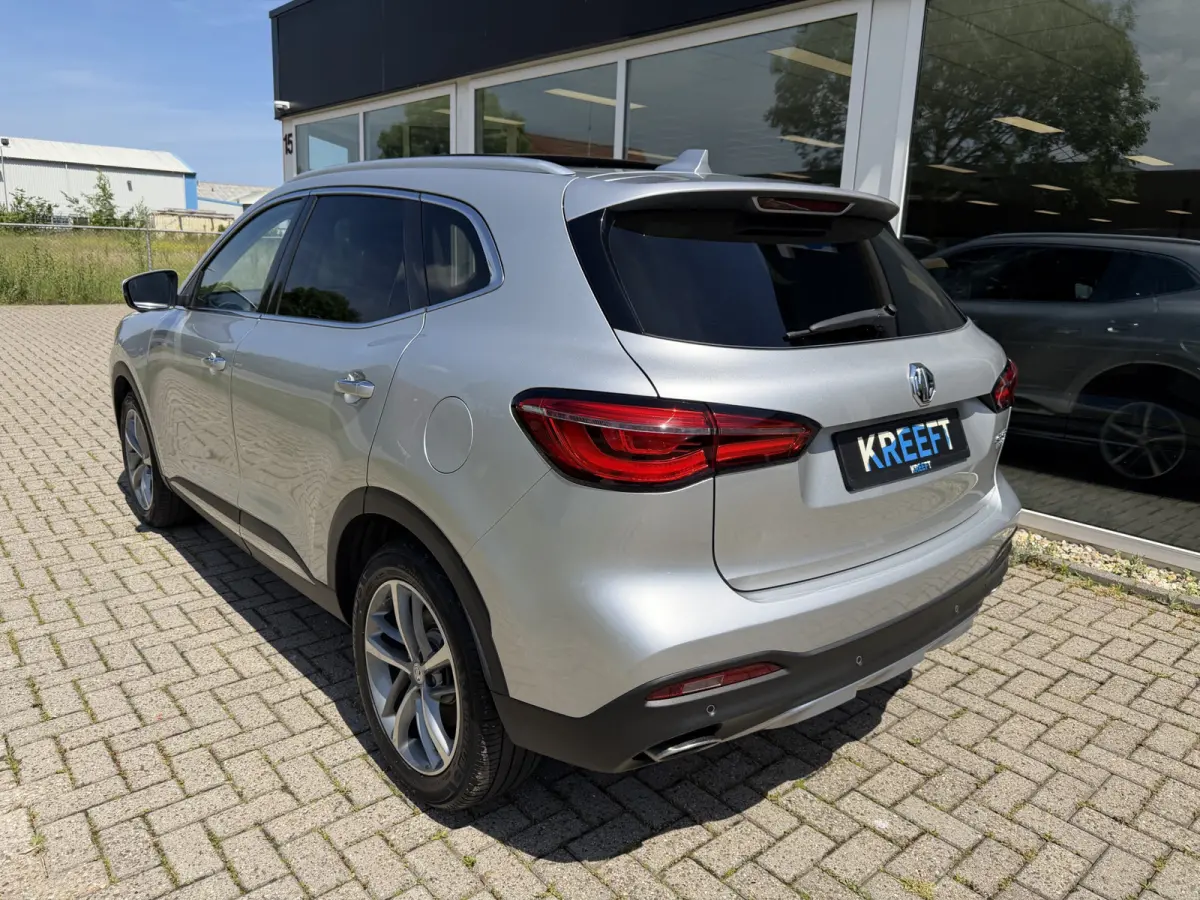 1.5 TGDI Luxury Schuifdak