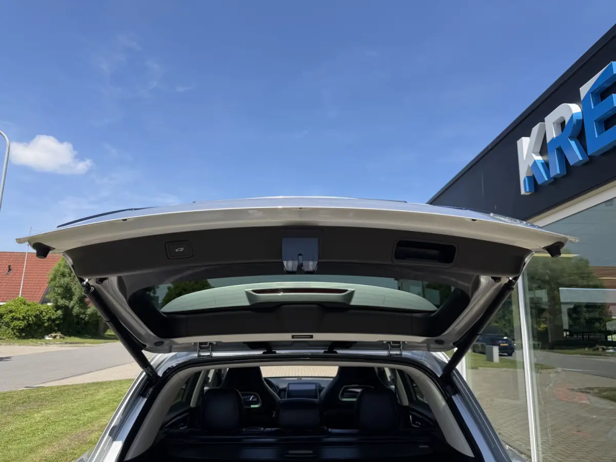 1.5 TGDI Luxury Schuifdak