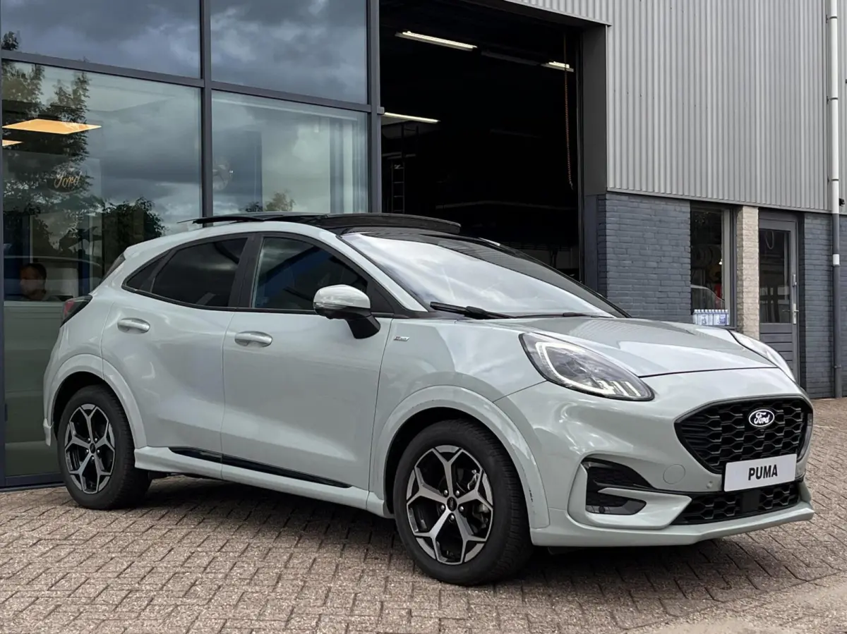 1.0 EcoBoost ST-Line 125PK Automaat Afn. Trekhaak Panodak Winterpack Adaptieve Cruise 360-Camera Blind-Spot Elek. Achterklep Keyless Privacy Glass *RIJK UITGERUST*