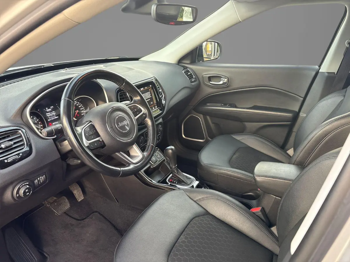 1.3T Longitude | Navigatie | Camera | Climate Control | Cruise Control | LMV 19"| Trekhaak |