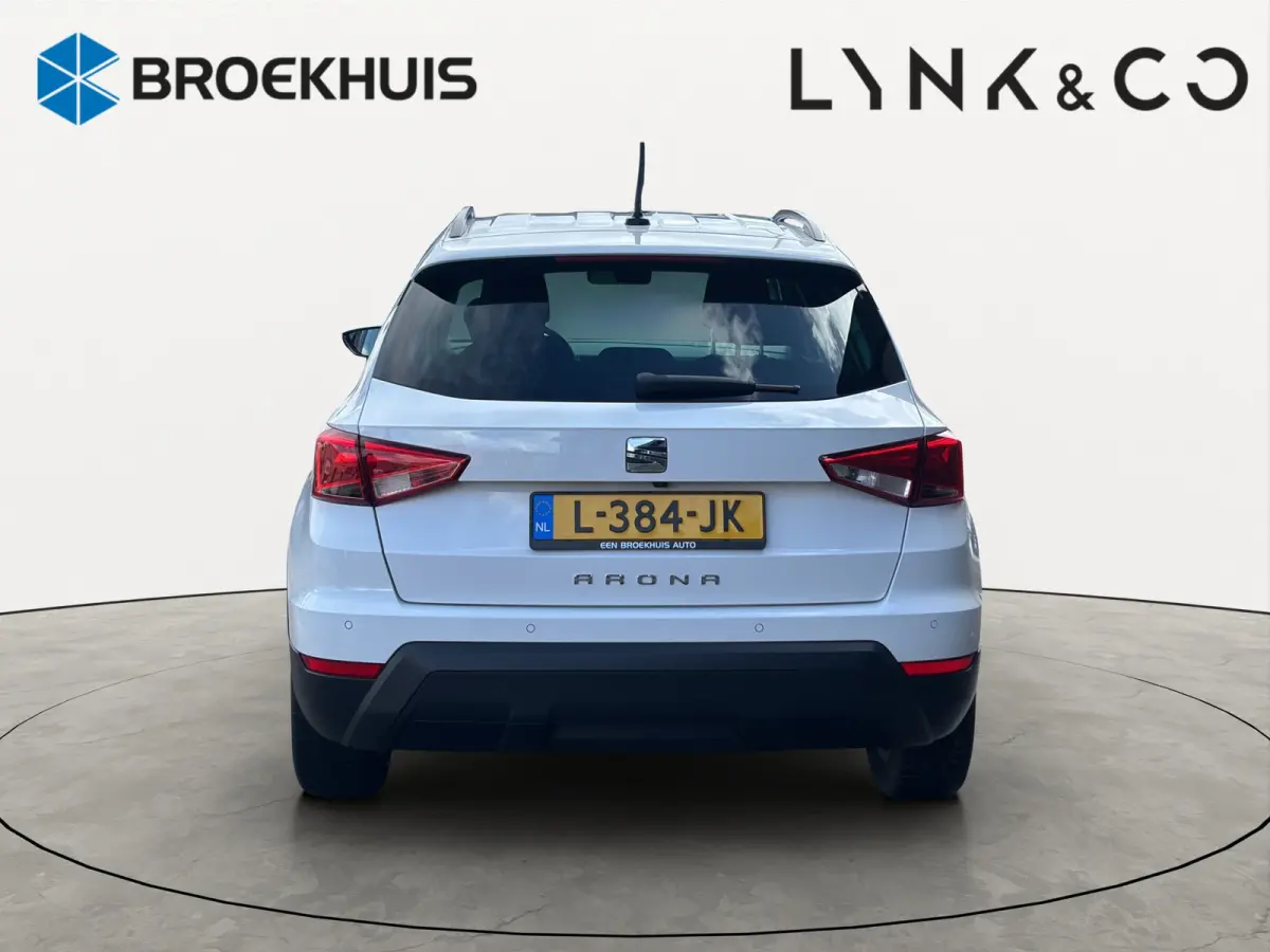 1.0 TSI Style Business Intense | Achteruitrijcamera | Apple Carplay/Android Auto | Cruise control adaptief |
