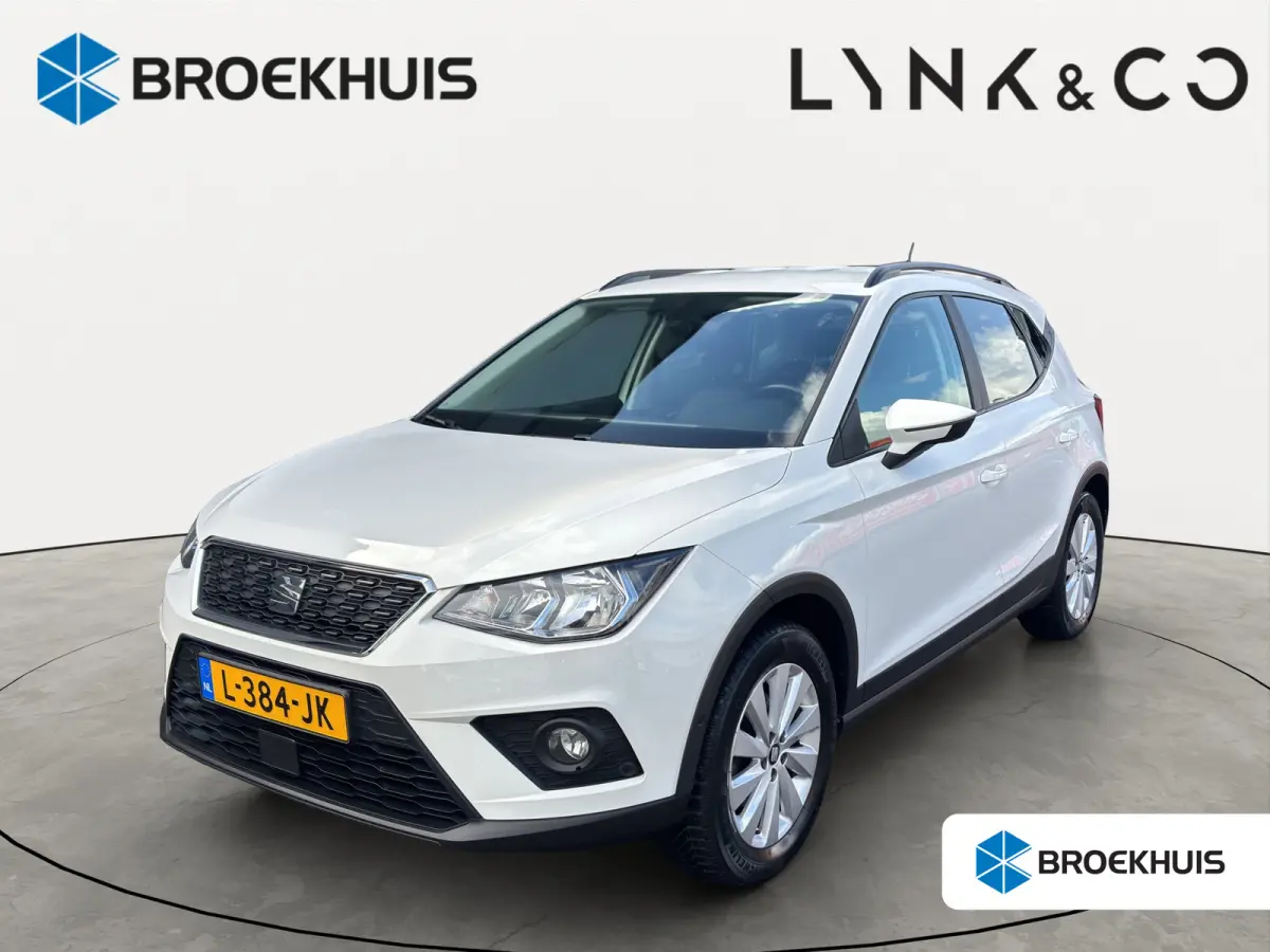 1.0 TSI Style Business Intense | Achteruitrijcamera | Apple Carplay/Android Auto | Cruise control adaptief |