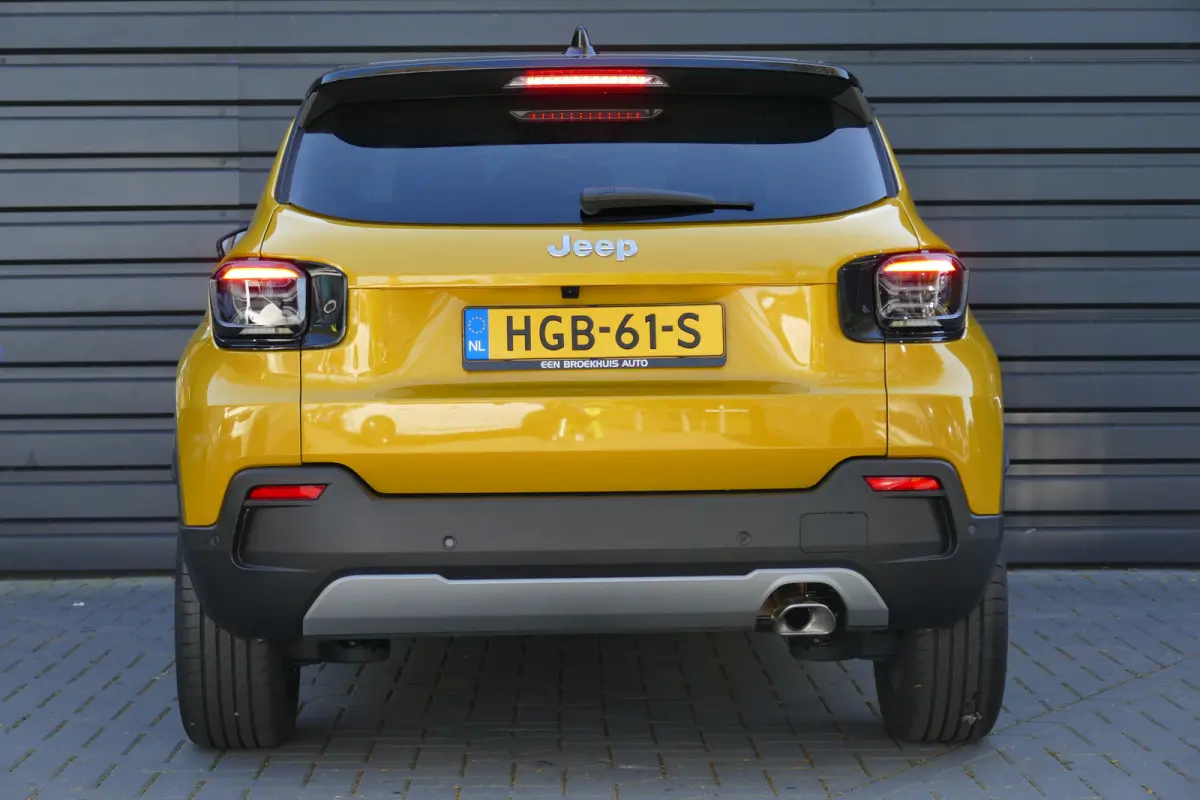 1.2 e-Hybrid Summit | Achteruitrijcamera | Airco (automatisch) | Apple Carplay/Android Auto|telefoonintegratie premium