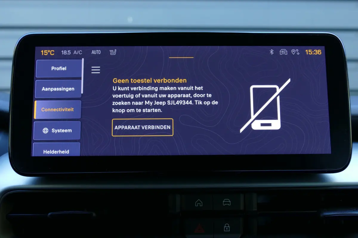 1.2 e-Hybrid Summit | Achteruitrijcamera | Airco (automatisch) | Apple Carplay/Android Auto|telefoonintegratie premium