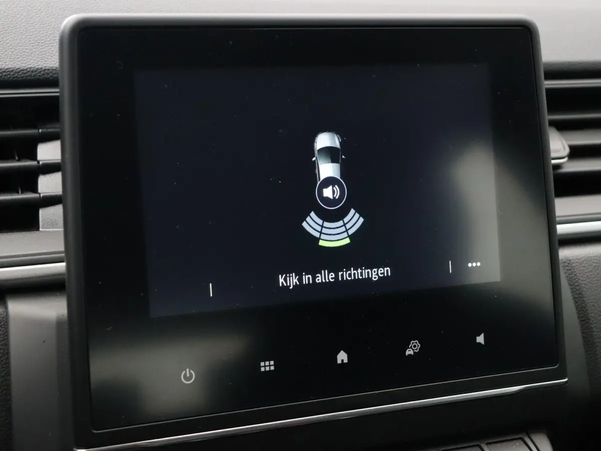 TCe 90pk techno | Cruise Control | Apple Carplay | Android auto | 17" LMV | Parkeersensoren achter |
