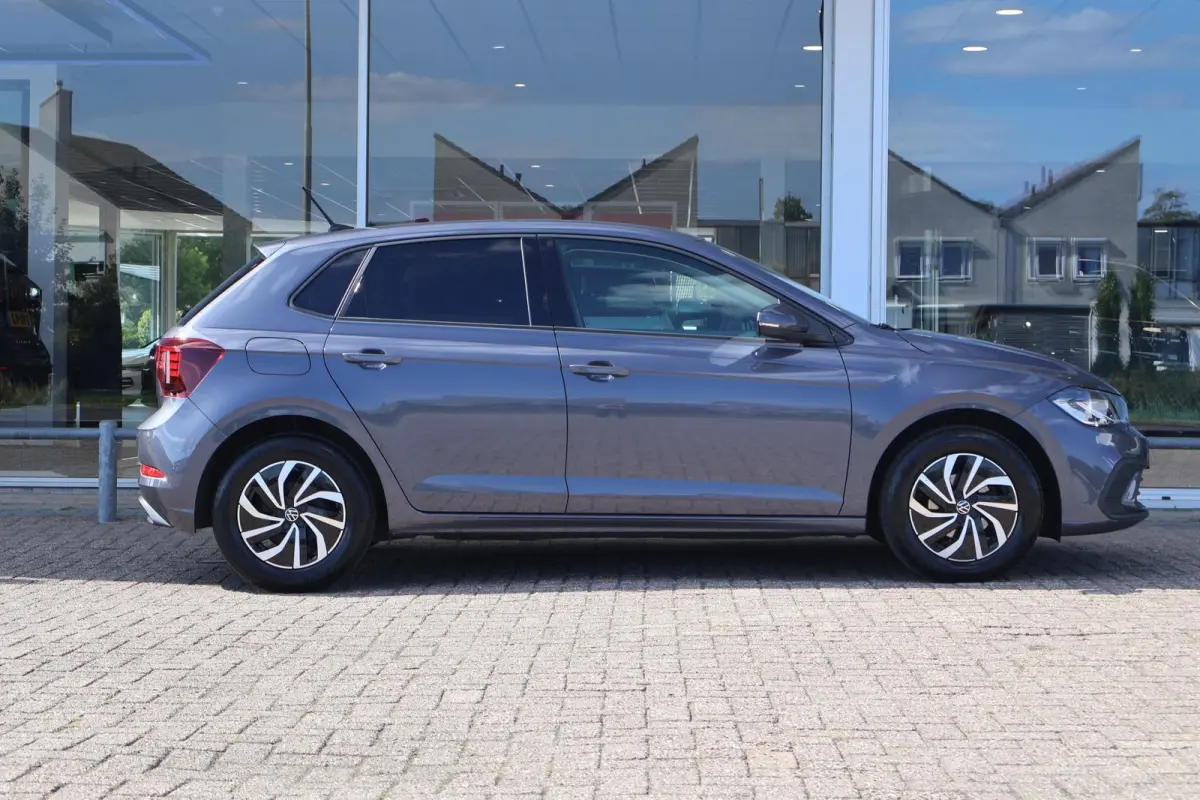 1.0 TSI 95pk DSG Life Edition | Camera | PDC | Carplay | Climate Control
