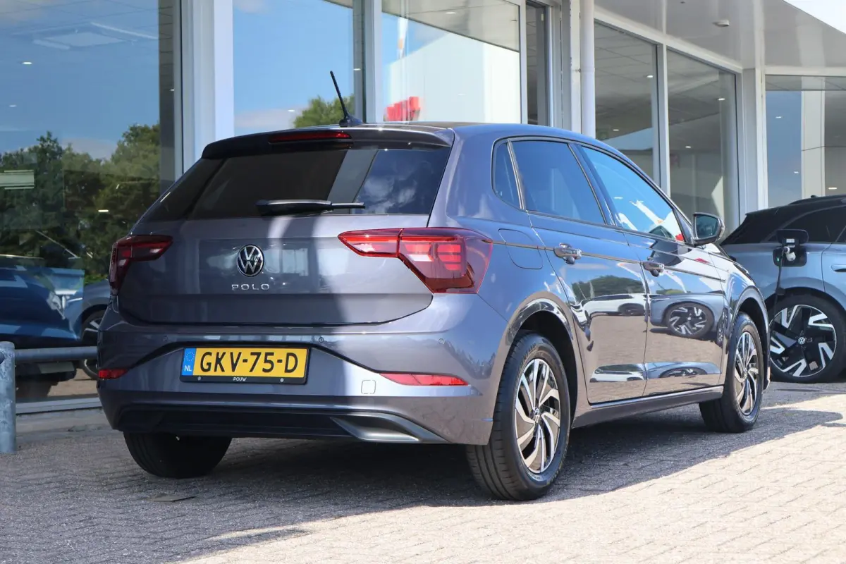 1.0 TSI 95pk DSG Life Edition | Camera | PDC | Carplay | Climate Control
