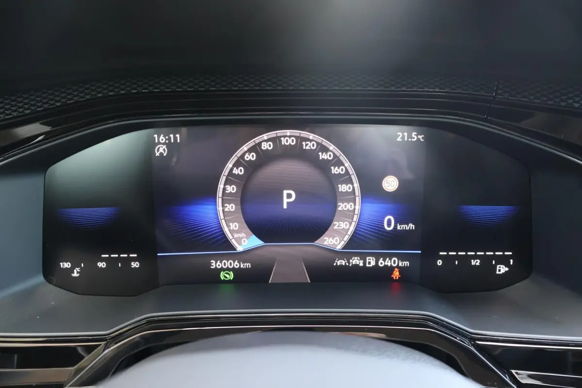 1.0 TSI 95pk DSG Life Edition | Camera | PDC | Carplay | Climate Control