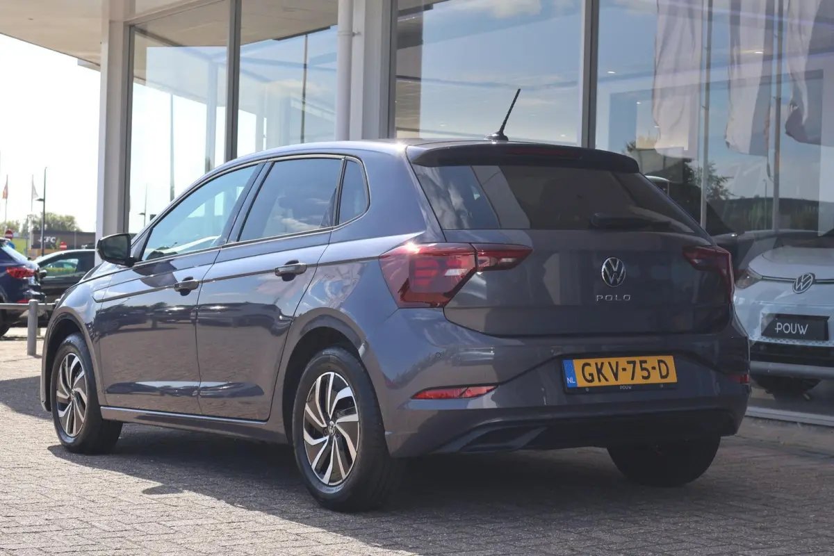 1.0 TSI 95pk DSG Life Edition | Camera | PDC | Carplay | Climate Control