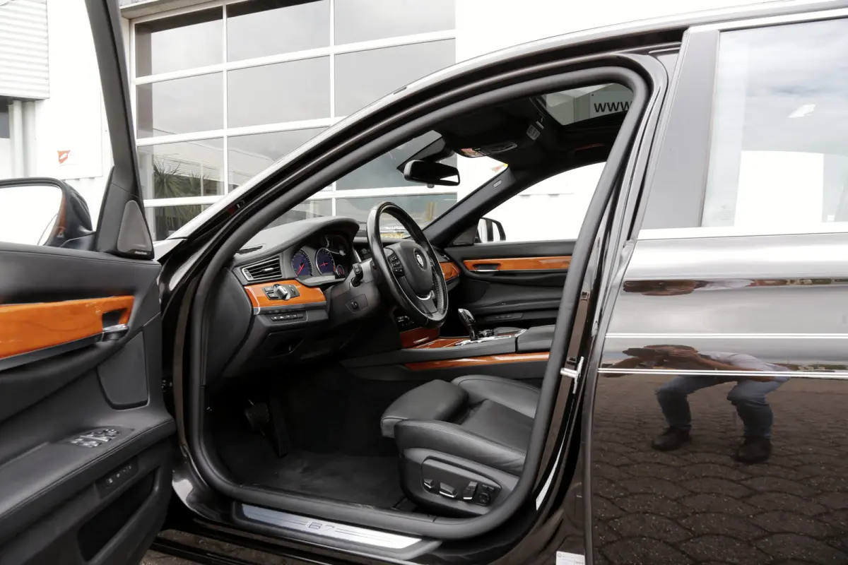 Alpina ALPINA B7 BITURBO 4.4 8 Cilinder 540PK*Perfect Onderh.*Softclose/Dak/ACC/Camera/HUD/Elek. Klep/Adapt. LED/H&K/Dodehoek/Memorie/Stoelverw.V+A/StoelkoelingV+A/VOL*