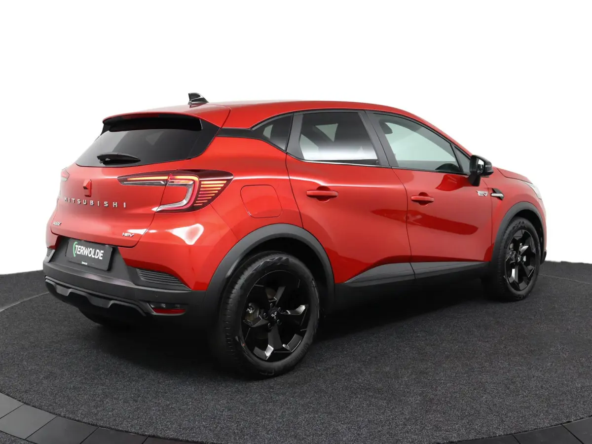 1.8 HEV Black Edition Black Edition | € 1.500 Korting! | Achteruitrijcamera | Apple Carplay/Android Auto | Climate Control | Cruise Control | Stoelverwarming