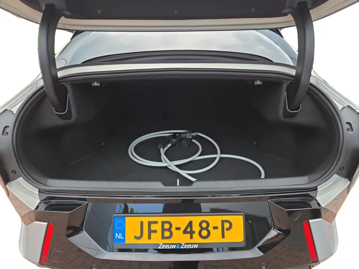 GT-PlusLine 81.4 kWh Meest luxe uitvoering | 204 PK | Metallic lak | Fabrieksgarantie t/m 6-9-2032 + 3x 1 jaar*| NAP
