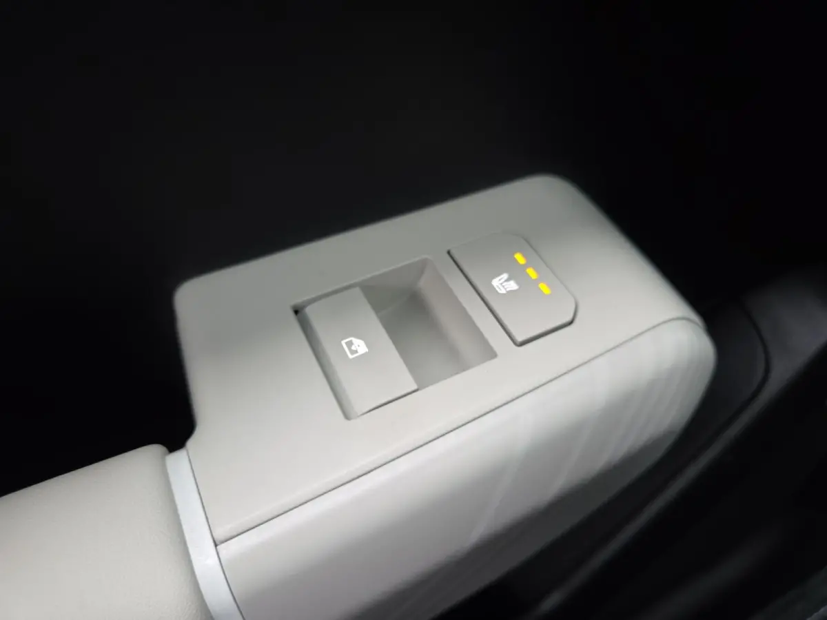 GT-PlusLine 81.4 kWh Meest luxe uitvoering | 204 PK | Metallic lak | Fabrieksgarantie t/m 6-9-2032 + 3x 1 jaar*| NAP
