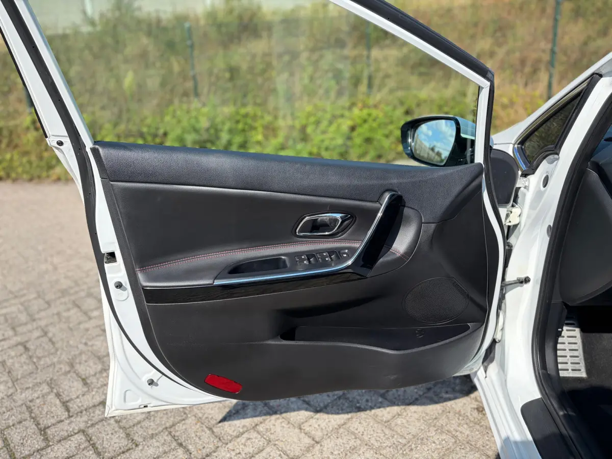 Cee'd 1.6 GT I 204PK I 1E EIG I PANO I CRUISE I CAMERA I CLIMA I LEER