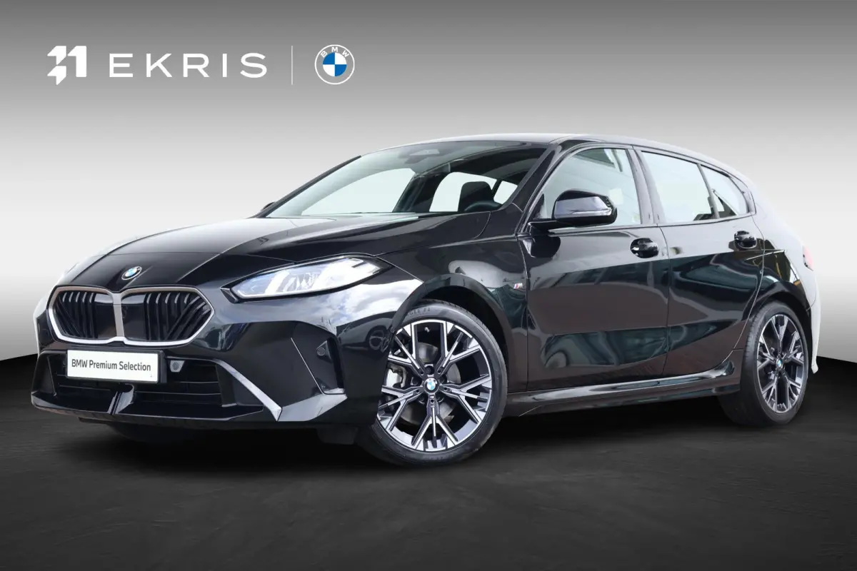 120 | M-Sport Pakket | Achteruitrijcamera | PDC | Stoelverwarming Voor |