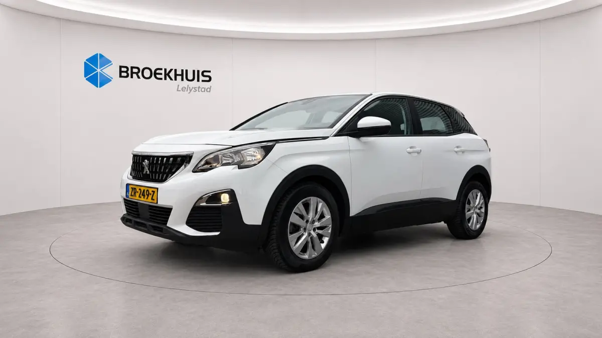1.2 PURETECH 130PK ACTIVE AUTOMAAT / NAVI / CLIMA / LED / PDC / 17" LMV / KEYLESS / AFN.TREKHAAK / BLUETOOTH / CRUISECONTROL !!