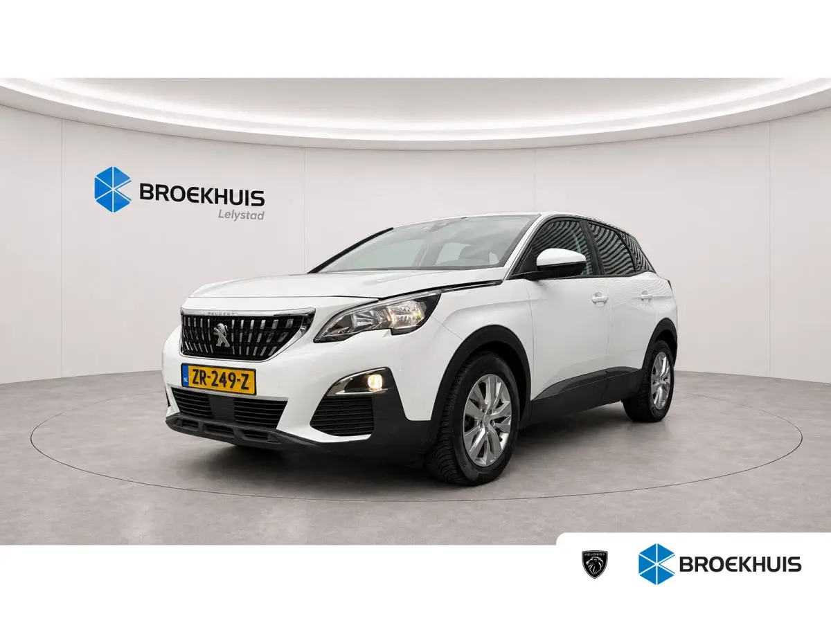 1.2 PURETECH 130PK ACTIVE AUTOMAAT / NAVI / CLIMA / LED / PDC / 17" LMV / KEYLESS / AFN.TREKHAAK / BLUETOOTH / CRUISECONTROL !!