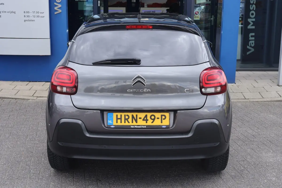 1.2 PureTech Shine | Cruise Control | Achteruitrij Camera | Dodehoeksdetectie | Navigatie | Automaat |
