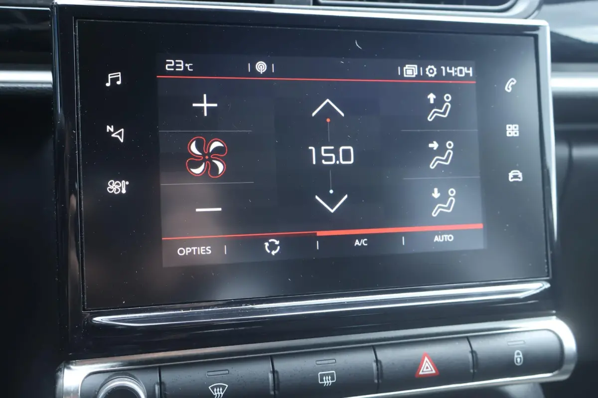 1.2 PureTech Shine | Cruise Control | Achteruitrij Camera | Dodehoeksdetectie | Navigatie | Automaat |