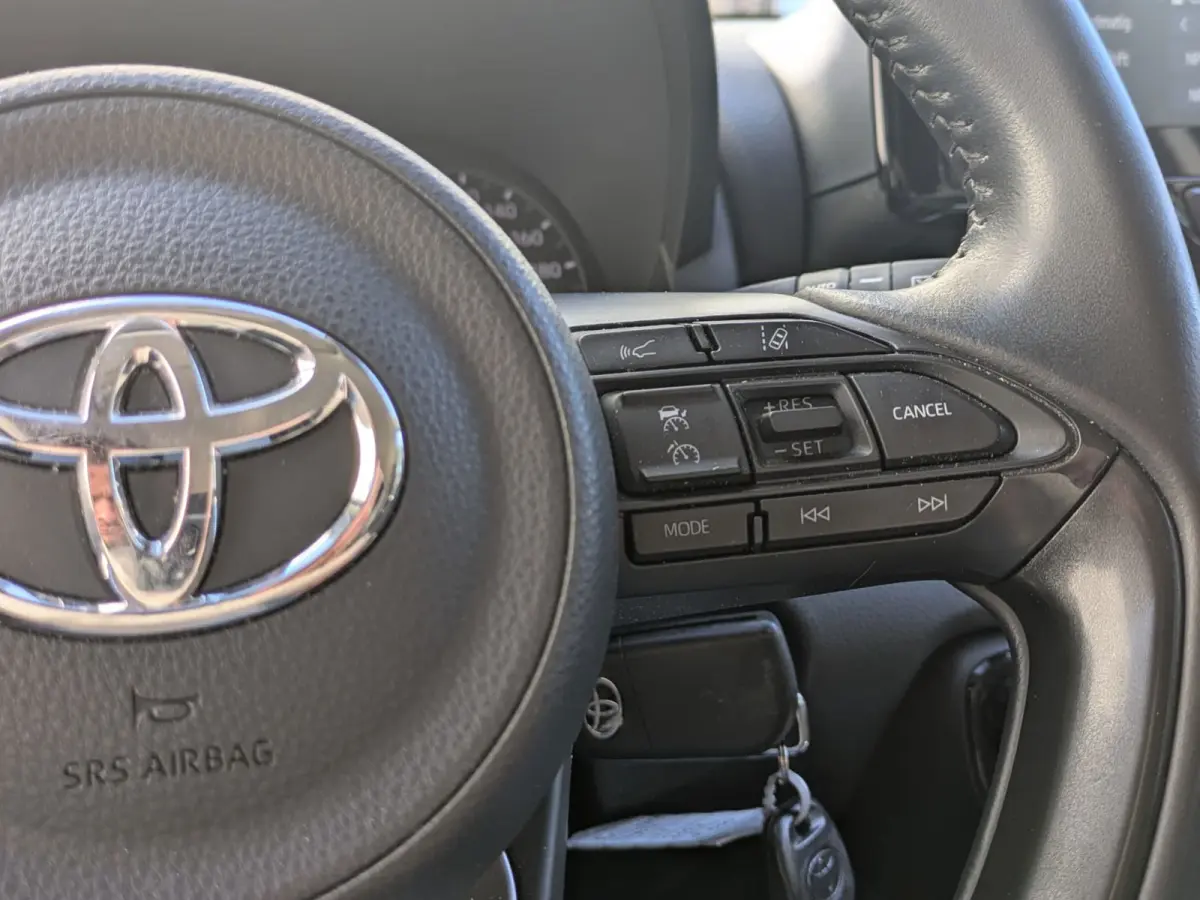 1.5 Hybrid Active|Adaptive-Cruise|Stoelverwarming|Camera|Climate-Control|Navi|Dealer-onderhouden