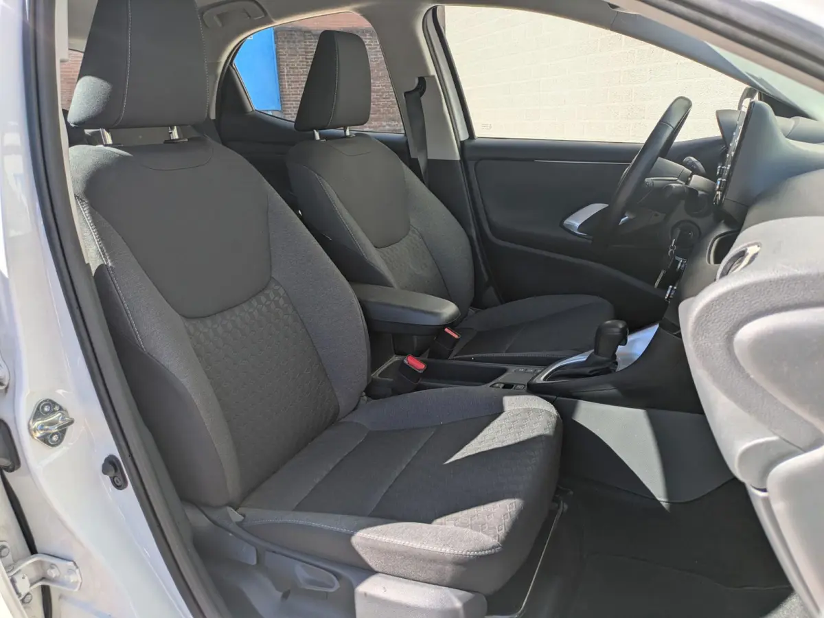 1.5 Hybrid Active|Adaptive-Cruise|Stoelverwarming|Camera|Climate-Control|Navi|Dealer-onderhouden