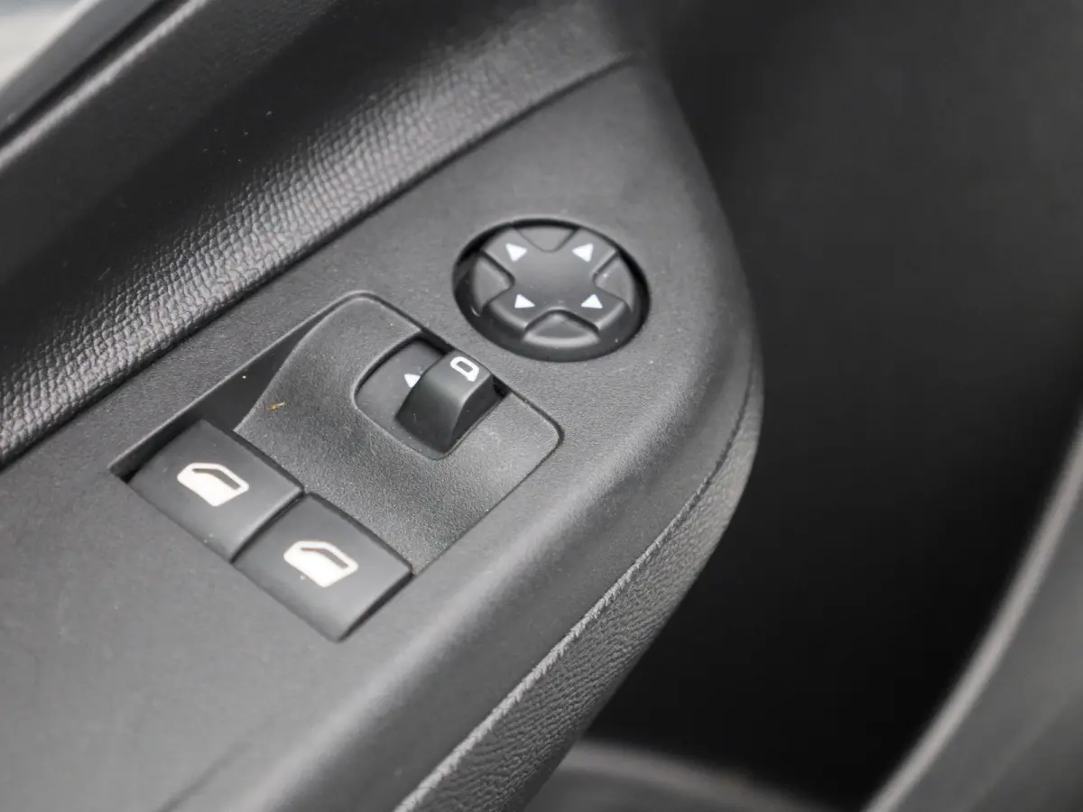 1.2 Edition | AIRCO | APPLE CARPLAY | ANDROID AUO | LICHT METALEN VELGEN |