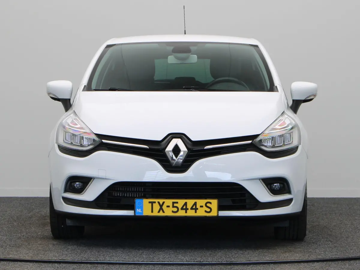 TCe 90pk Intens | Uniek lage km stand | Dealer onderhouden | Climate control | Cruise control | Navigatie |