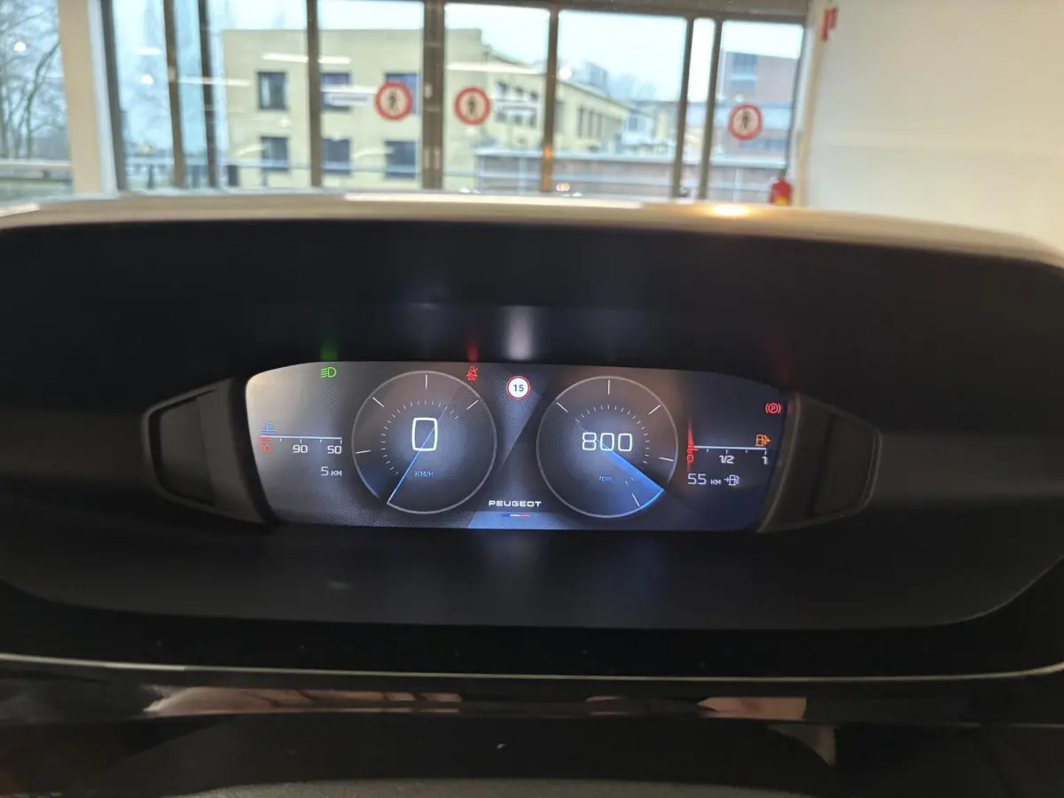1.2 Turbo Active Pack Business Navigatie | Parkeersensoren achter | Android auto / Apple carplay | Adaptive Cruise Control