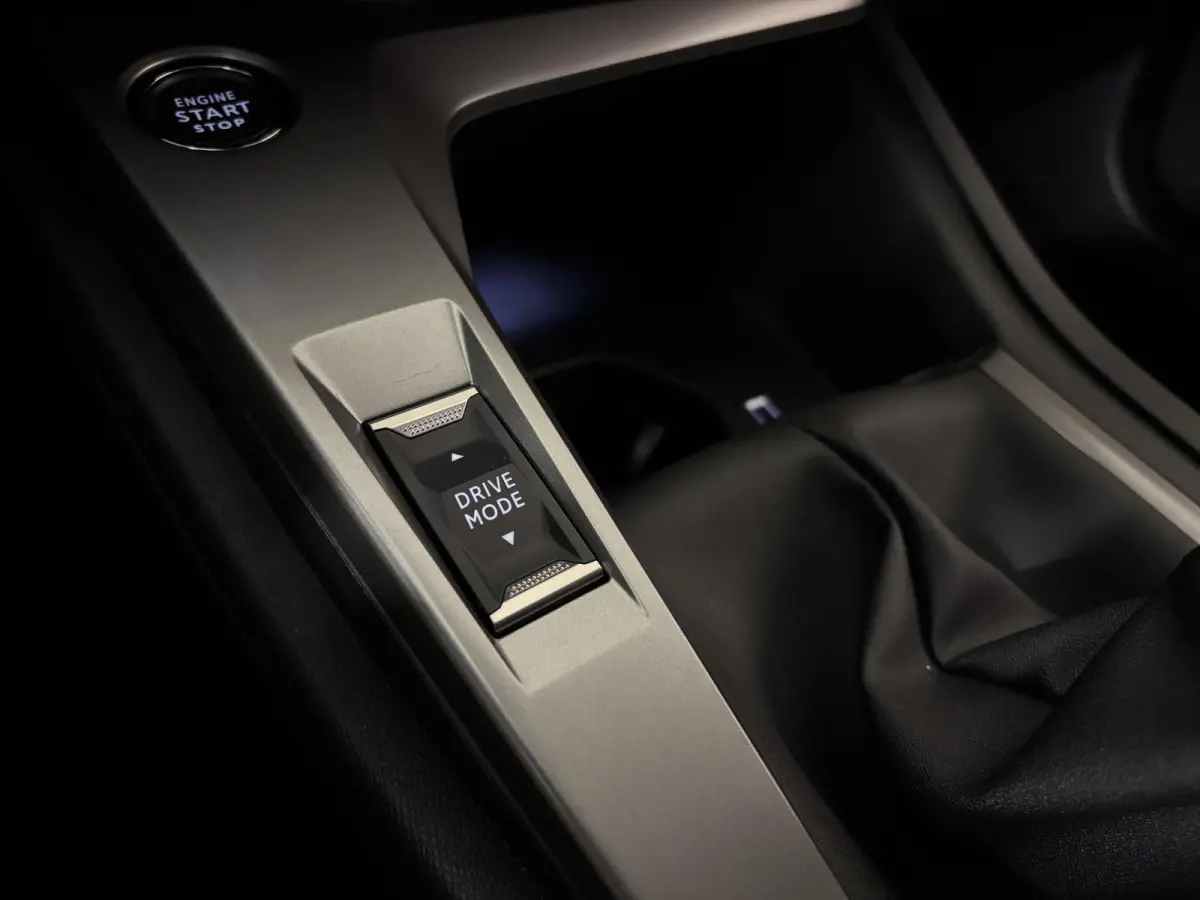 1.2 Turbo Active Pack Business Navigatie | Parkeersensoren achter | Android auto / Apple carplay | Adaptive Cruise Control