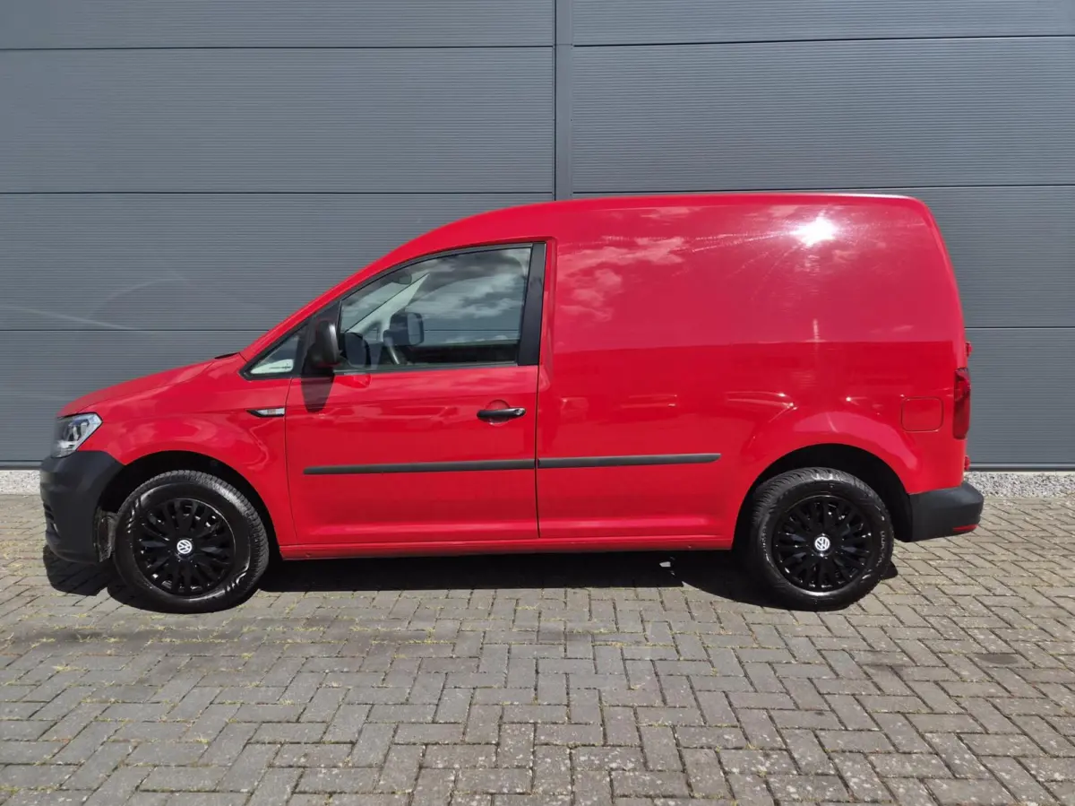 2.0 TDI L1H1 Airco cruise navi trekhaak eu6