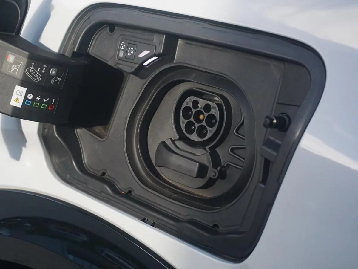 GT 73 kWh