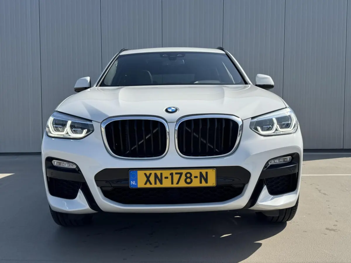 xDrive20i High Executive M Sport|Panodak|Trekhaak|NAP