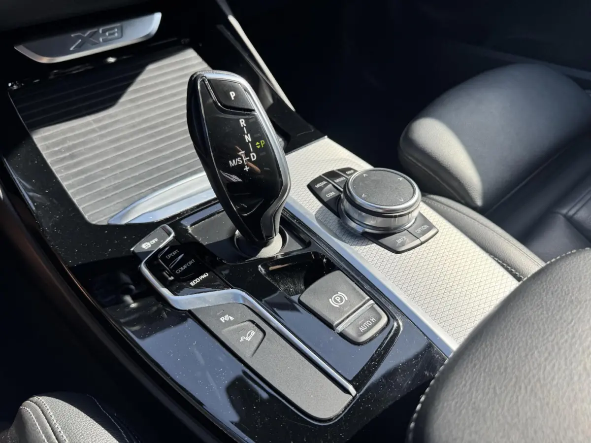 xDrive20i High Executive M Sport|Panodak|Trekhaak|NAP