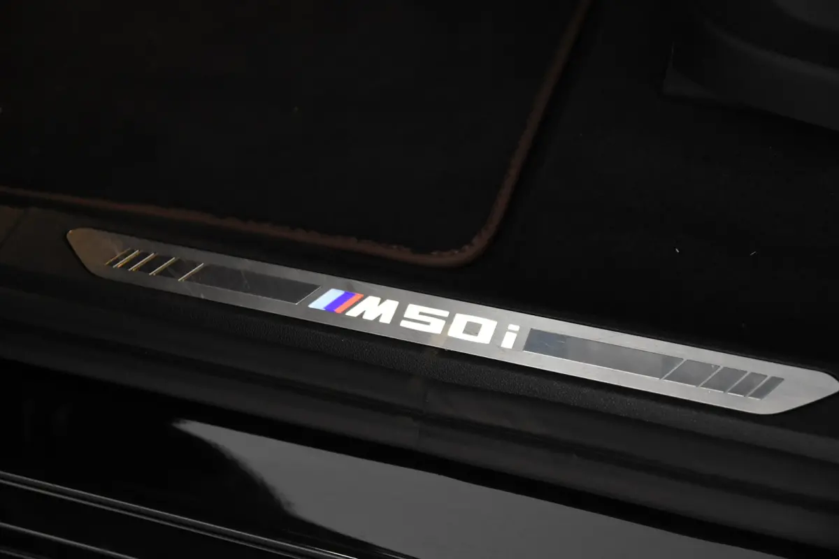 M50i *Panoramadak*FULL-OPTIONS*