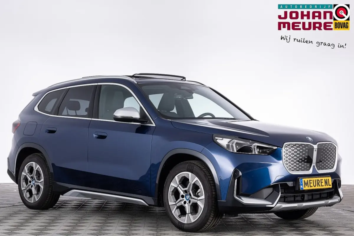 xDrive30 67 kWh xLine | PANORAMADAK | LEDER | SOH 99% |
