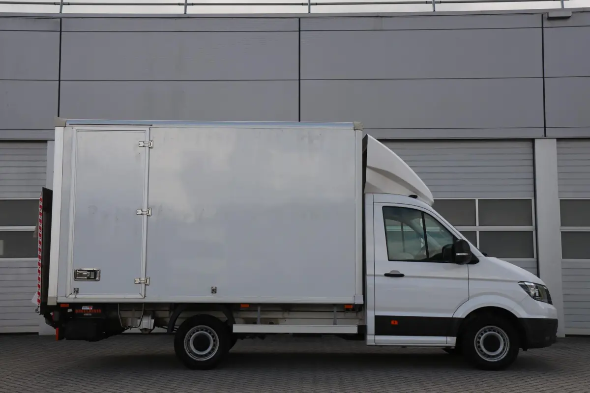 35 2.0 TDI 102pk L3 Highline | Dhollandia Laadklep | Lederen Bekleding | Camera | Navigatie | Cruise Control | Airco | Meubelbak