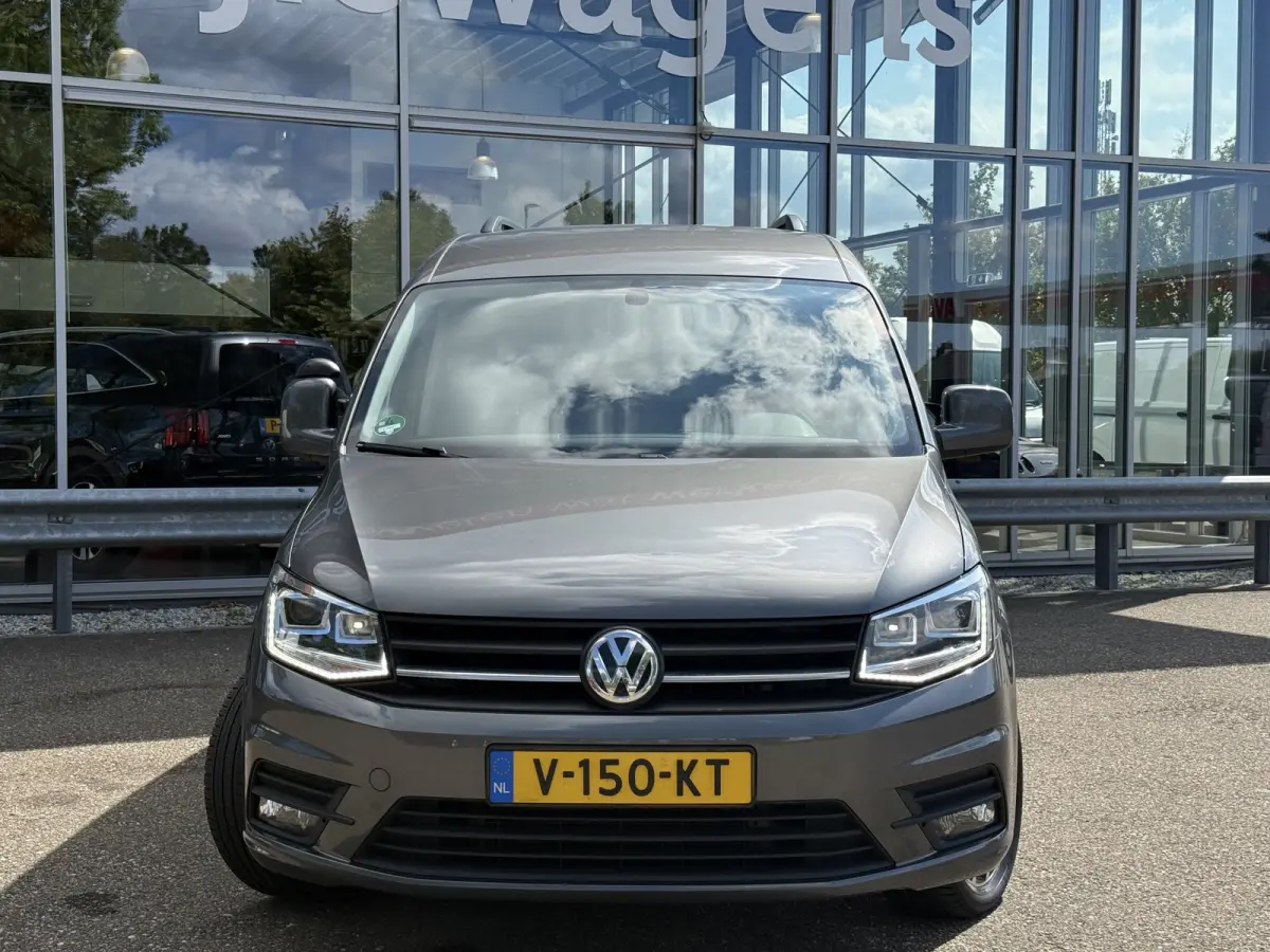 2.0 TDI L1H1 BMT Highline | Vol opties | 2x Schuifd. | Leder | Adapt. Cruise. | Stoelverw.