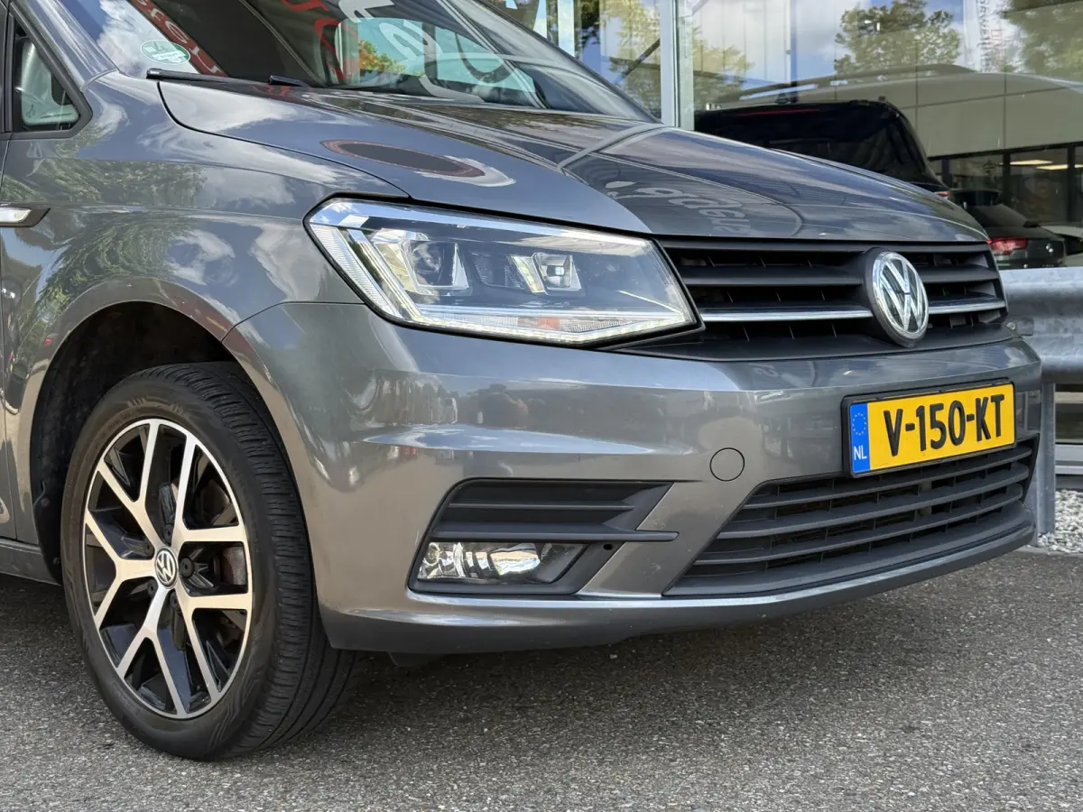 2.0 TDI L1H1 BMT Highline | Vol opties | 2x Schuifd. | Leder | Adapt. Cruise. | Stoelverw.