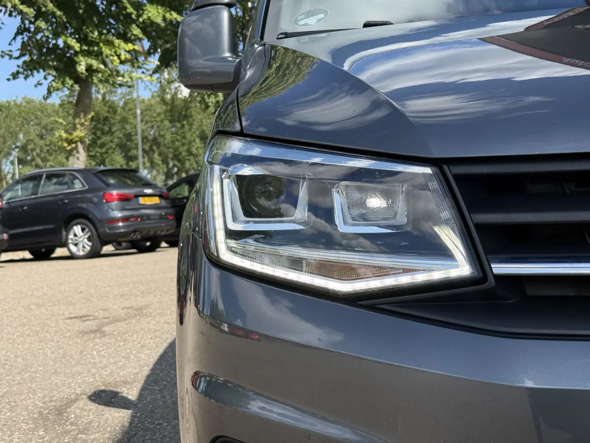 2.0 TDI L1H1 BMT Highline | Vol opties | 2x Schuifd. | Leder | Adapt. Cruise. | Stoelverw.